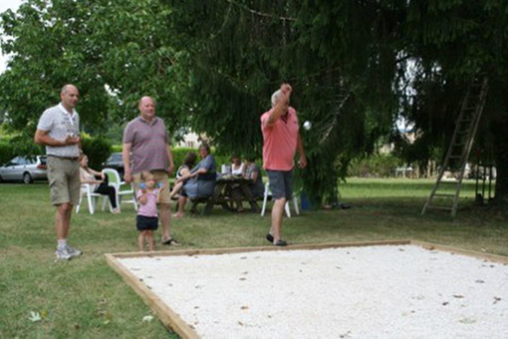Domaine Des Hirondelles Villa Saint-Vincent-de-Cosse Екстериор снимка